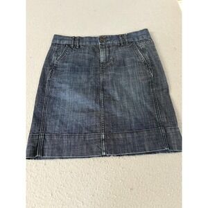 Levi's Denim Skirt Womens 6 Blue Stretch Jean Two Button Waist Back Vent Pockets
